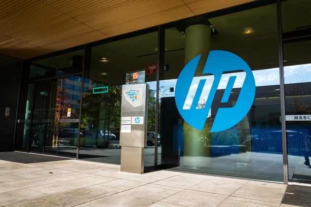 HP falls amid concerns over margins, PC ‌unit shipments decline