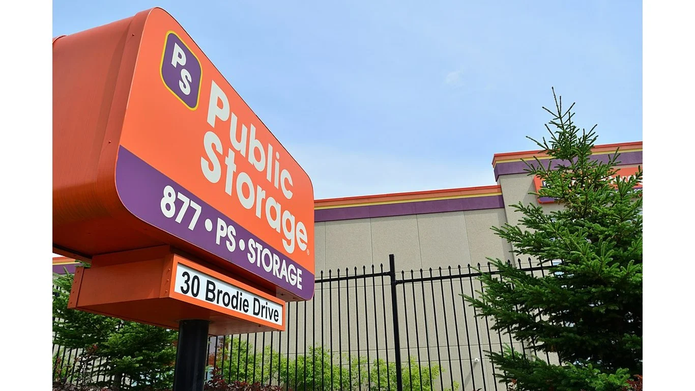 Self Storage REITs Are Collecting Rent From Americans Who Cannot Let Go