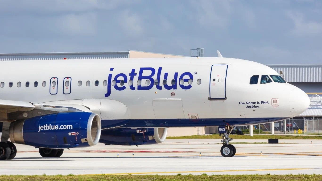 JetBlue Rockets 18% on Partnership News: Is JBLU Leaving Delta and American Airlines Behind?