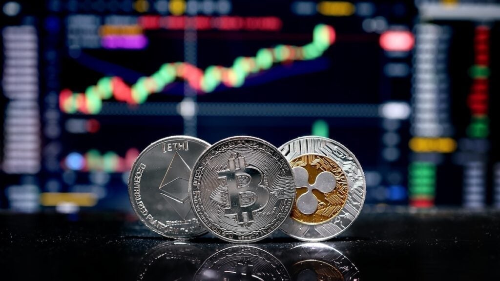 Bitcoin Taps $80,000 as ETH, XRP Gain Between 3% and 6% Ahead of Jackson Hole