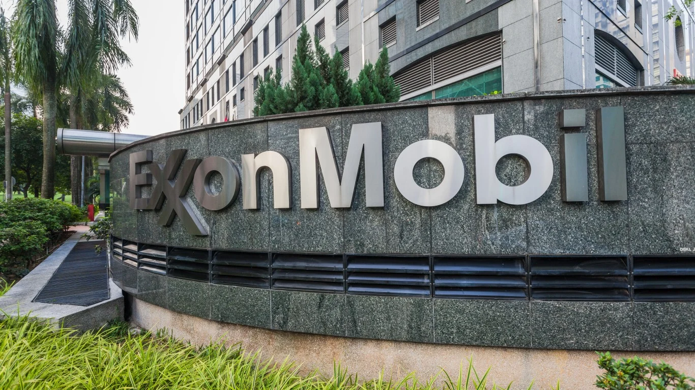 Exxon Nears Venezuelan Oil Deal, After Trump Says U.S. Secured 65 Billion Barrel Agreement With Country