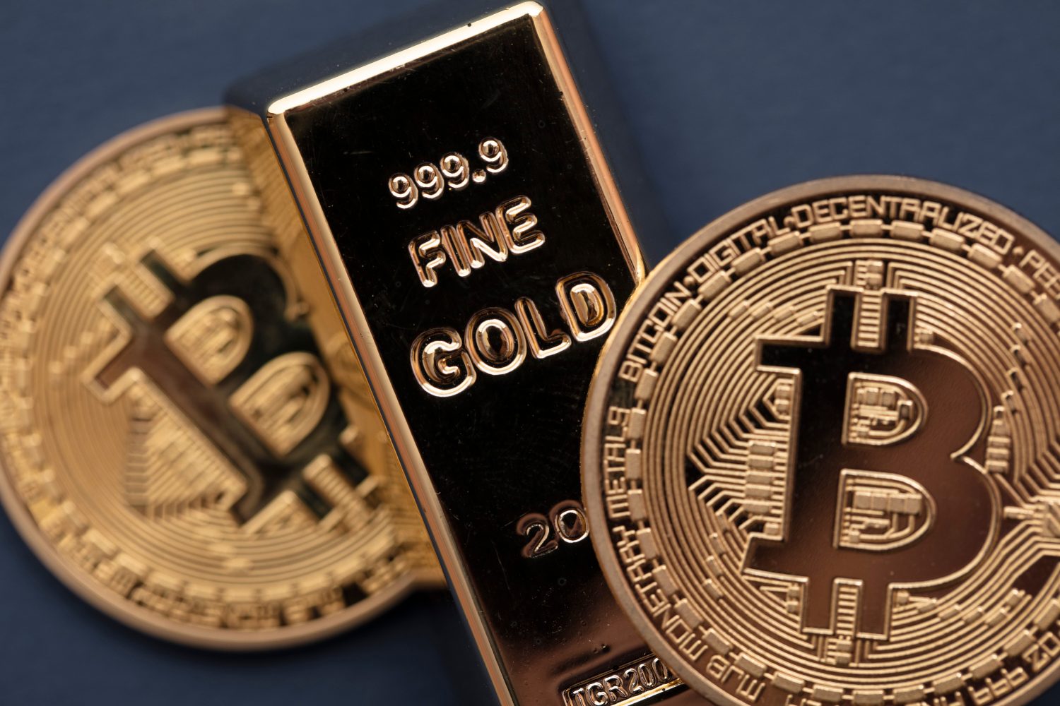 State Street's $5.7 Trillion Portfolio Chief Missed Bitcoin at $500. But She Saw Gold's $3,000 Run Coming Years Earlier