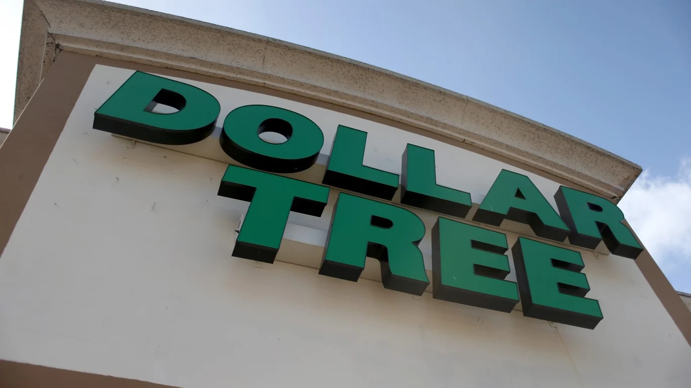Dollar Tree Soars 17%, Dollar General Jumps 5%: Here's Why Discount Store Stocks Are Catching a Bid
