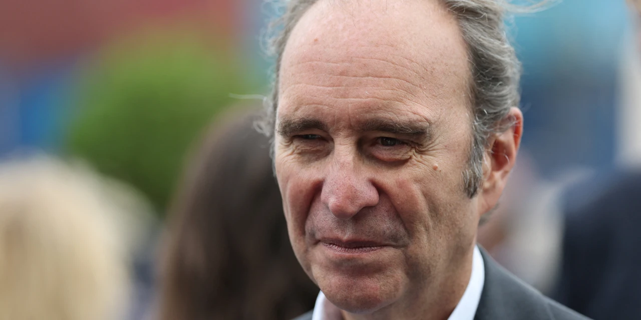 Xavier Niel to Become Vodafone’s Largest Shareholder With $5.9 Billion Stake Buy