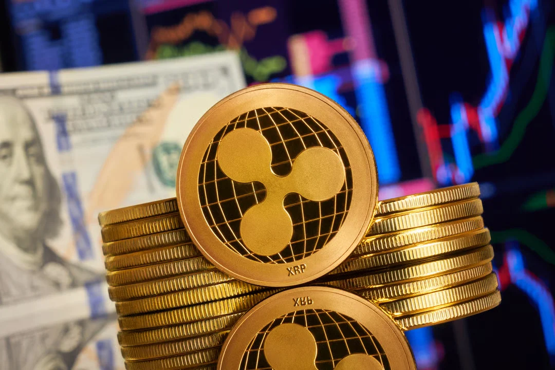 Better Buy During the Crypto Crash: Bitcoin or XRP?
