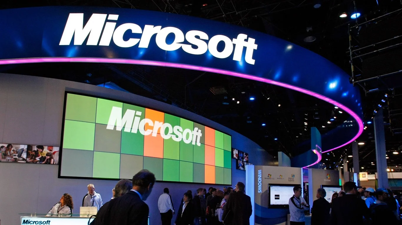 Forget Chatbot Benchmarks. Google Just Found 1,000 Ways Into Microsoft's Best Customers.
