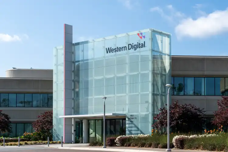 Western Digital gets upgrade at Benchmark after 'major upside results'