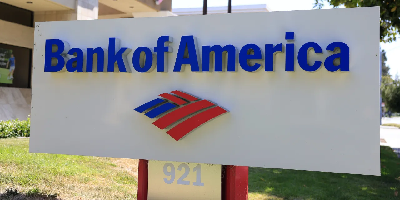 Bank of America lifts its profit outlook. Here’s why it’s not boosting the stock.