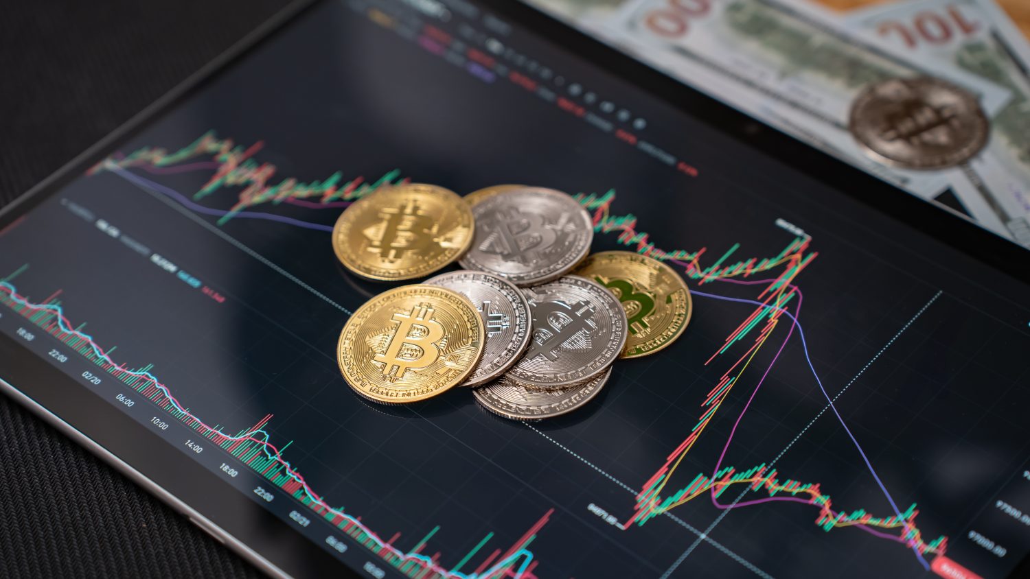 Wall Street's Newest Bitcoin Treasury Bull: B. Riley Launches Upside Coverage on Strategy and Strive