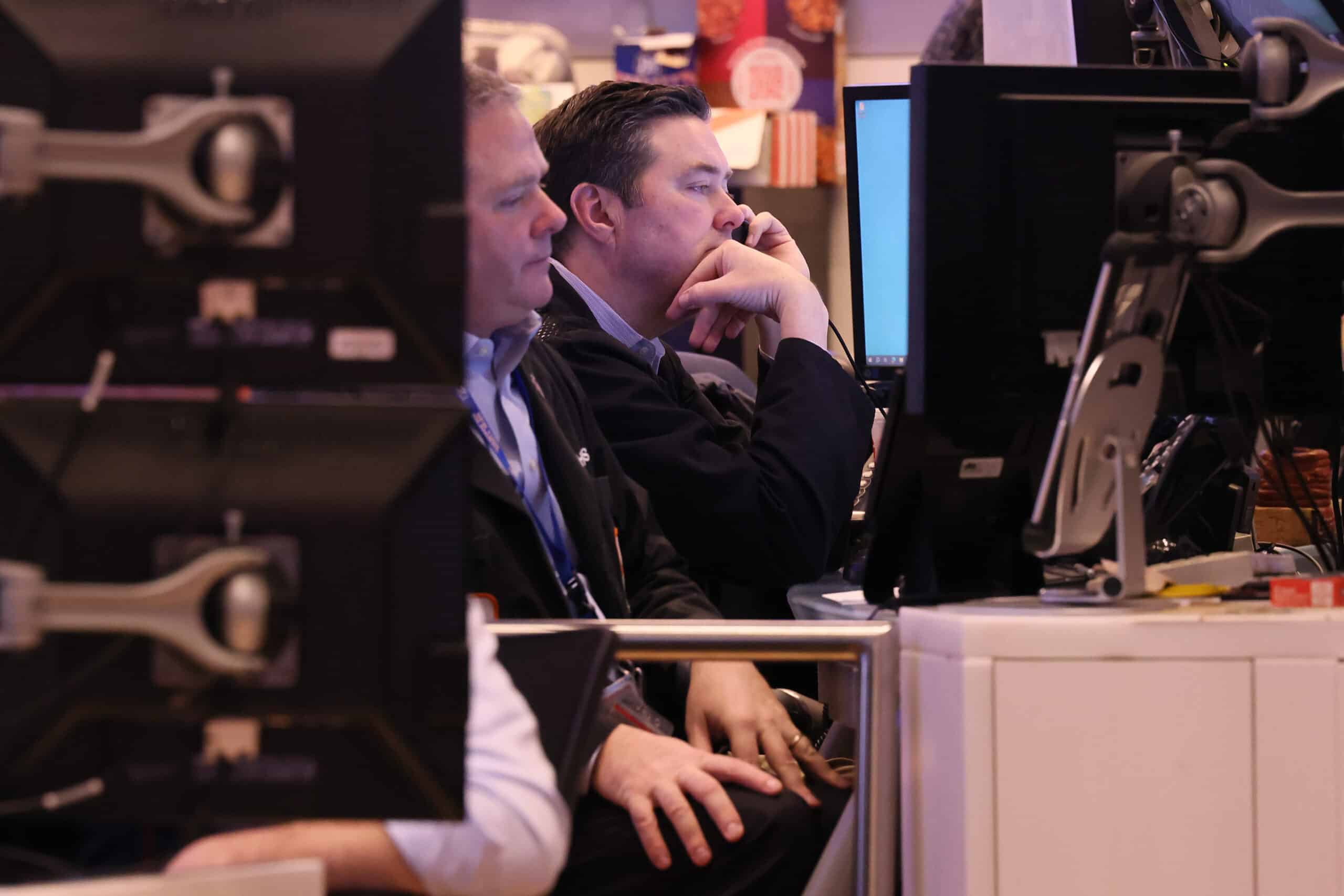 Bitwise's Matt Hougan Backs HYPE and Robinhood for the Next Cycle: Where Does That Leave XRP?