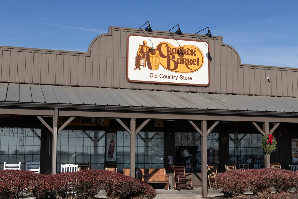 Cracker Barrel Changes Menu, Upsets Loyal Fans &amp; President's Son: Can Stock Survive Potential Boycotts?