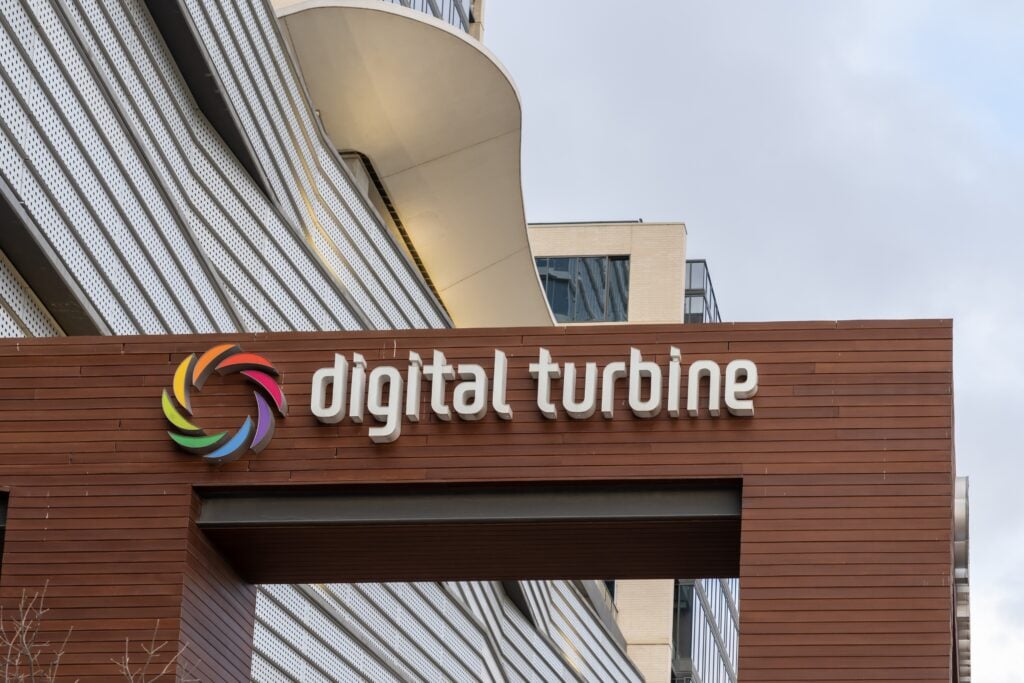Digital Turbine Resurgence: Software Maker Spins To A 114% Gain