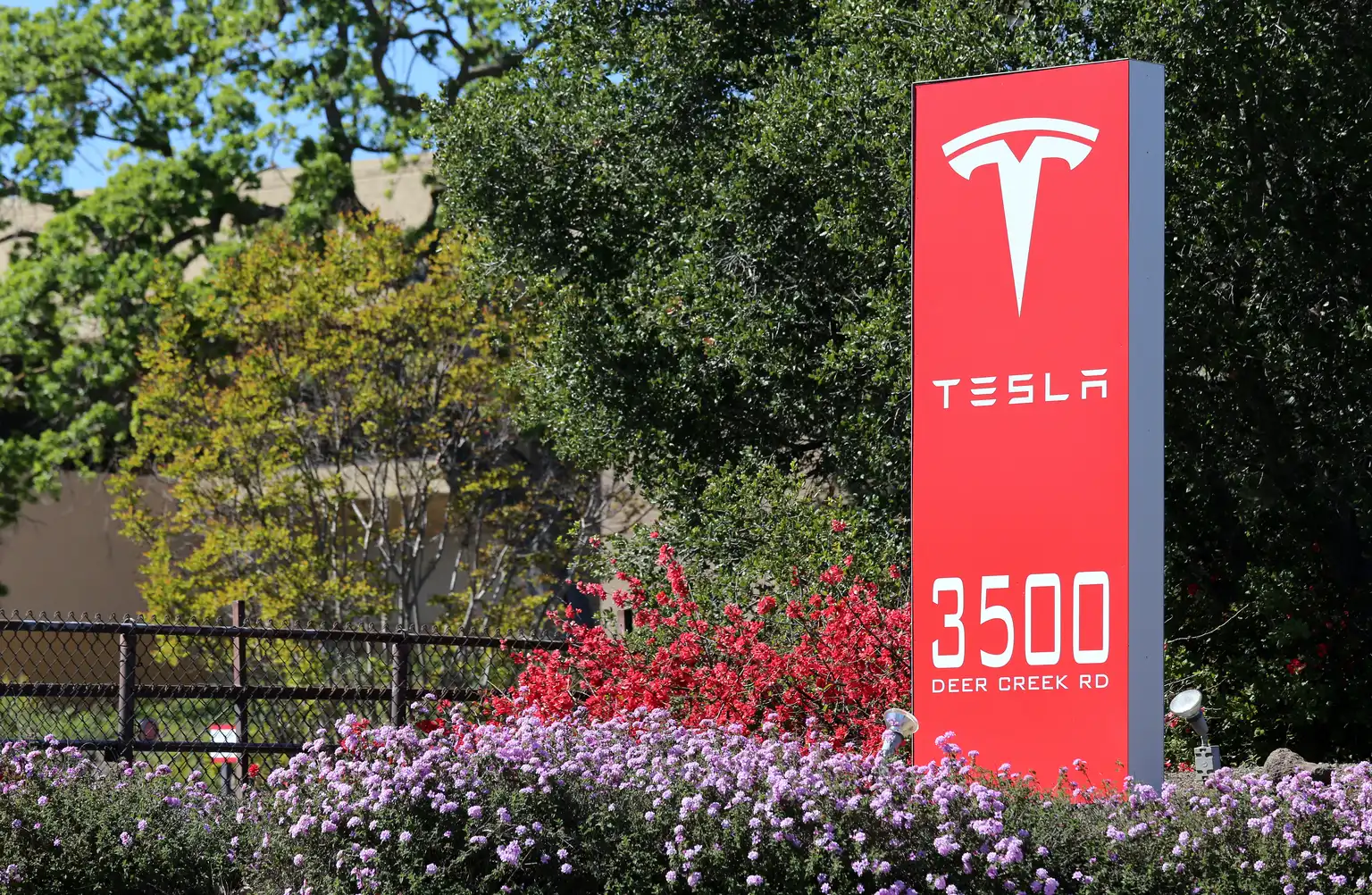 Tesla: Q1 Wasn't Great, But The Growth Story Is Better Than Ever - Seeking Alpha