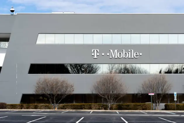 T-Mobile posts higher Q2 profit, slower postpaid account additions