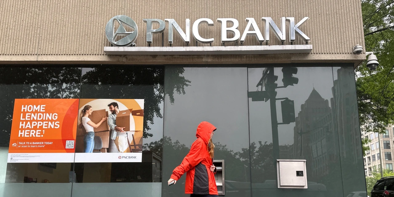 PNC Revenue Rises on National Expansion