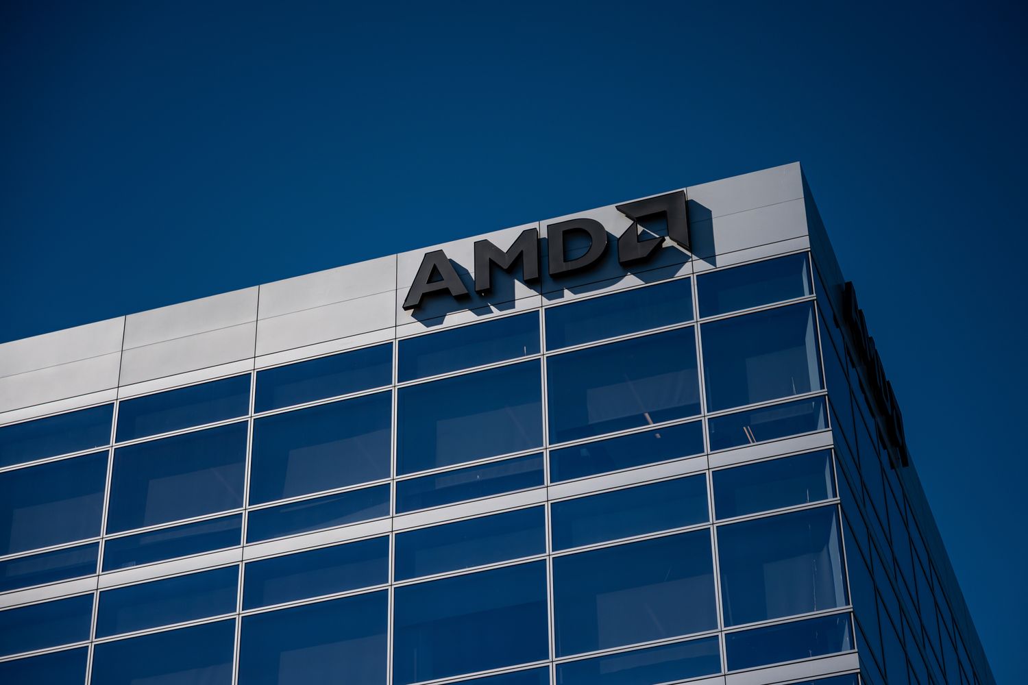 Top Stock Movers Now: AMD, On Holding, Circle Internet Group, and More