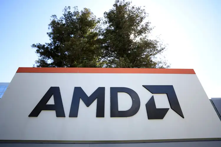 Palantir, AMD lead tech sector gains, as broader market erases Friday's dip
