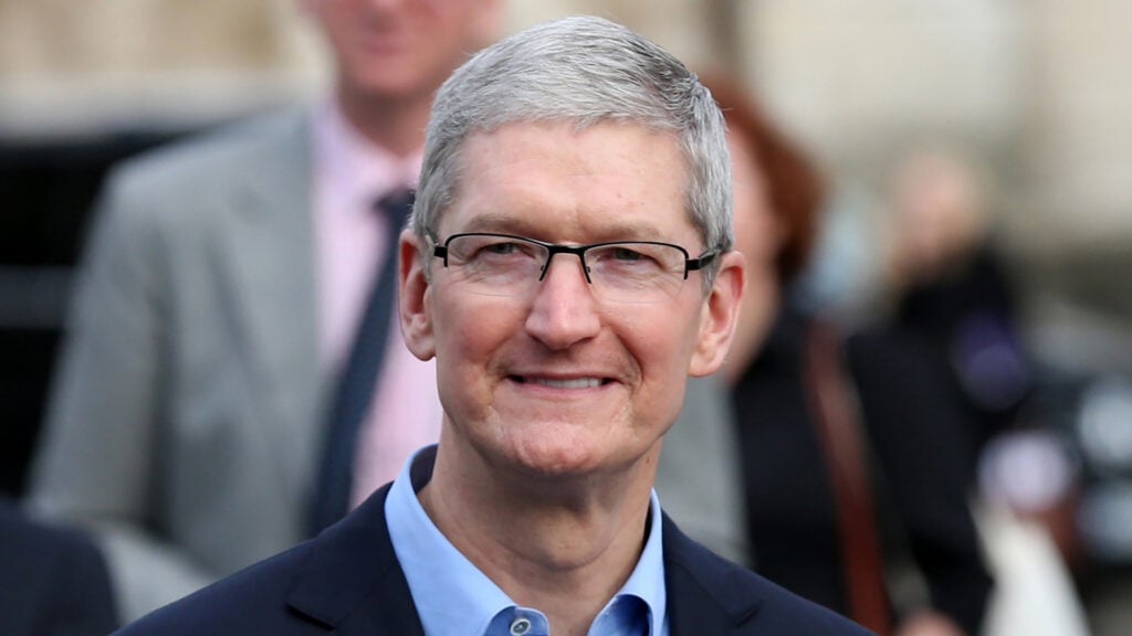 Apple CEO Tim Cook Pays Tribute to Yayoi Kusama, the Legendary Artist Behind Iconic Pumpkin Sculptures and Polka-Dots