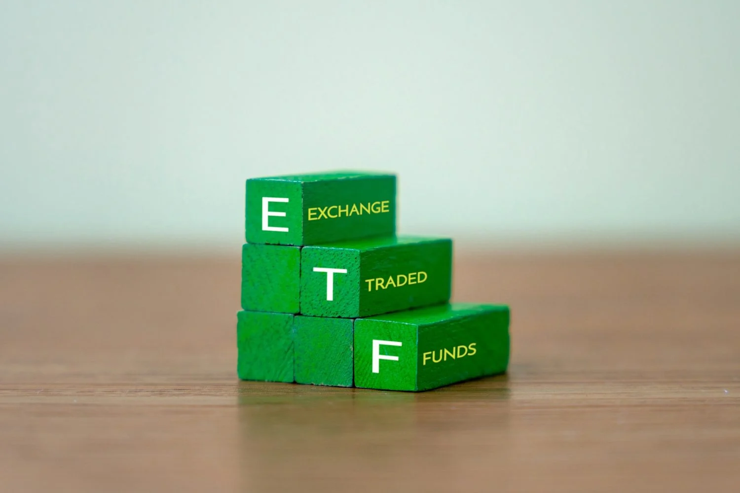 Why Smart investors Are Loading Up on These 3 International ETFs Right Now