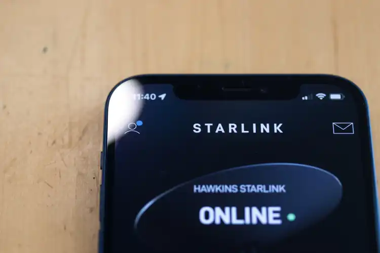 FCC approves license for T-Mobile and Starlink to provide coverage in remote U.S. - report