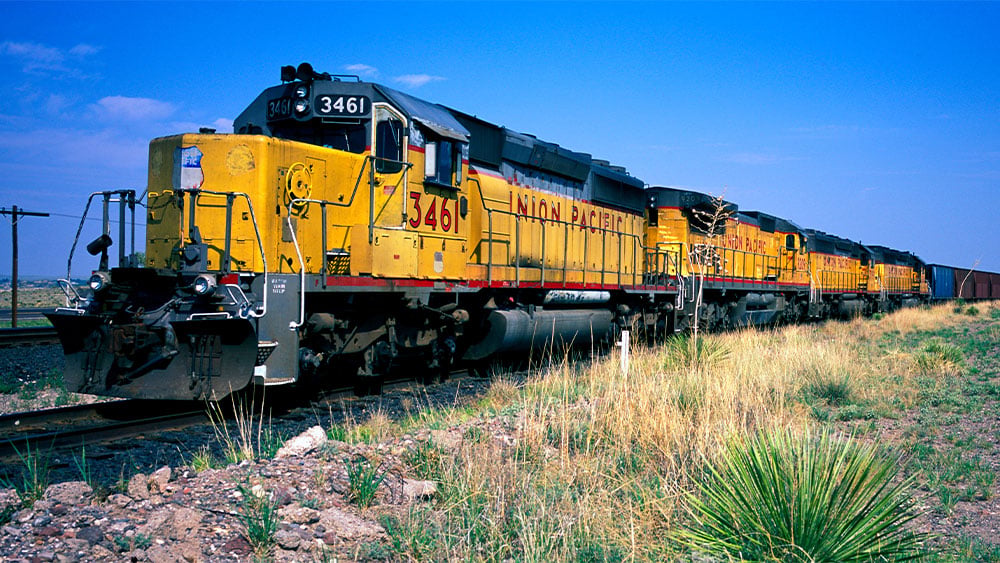 Union Pacific Gets A Buy Rating. High Fuel Costs Make It An Attractive Shipping Option.