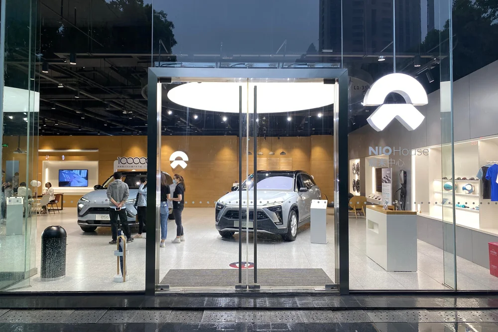 NIO Stock Soars Past 52-Week High After Record Deliveries