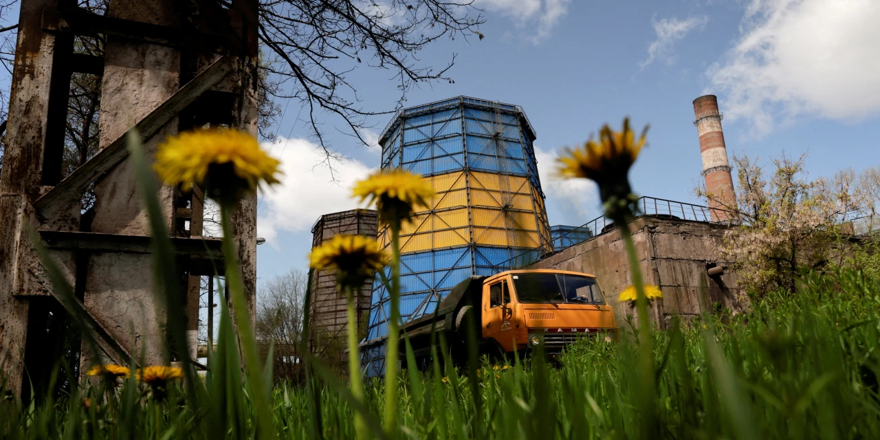 ArcelorMittal Says Two Killed in Missile Strike on Ukraine Facility