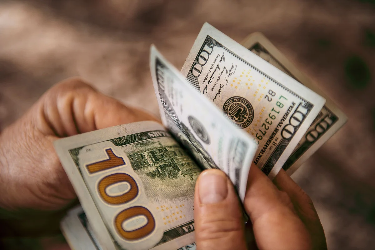 This 3.5%-Yielding Dividend Stock is Betting Another $5.4 Billion to Help Fuel the AI Power Revolution