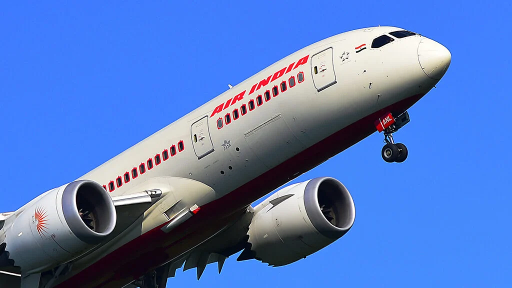 Boeing 787 Under Spotlight Again As UK Regulator Questions Air India Over Fuel Switch Incident