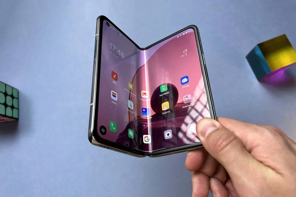 Apple's Foldable iPhone Could Land In 2026, And Leave Samsung Playing Catch-Up