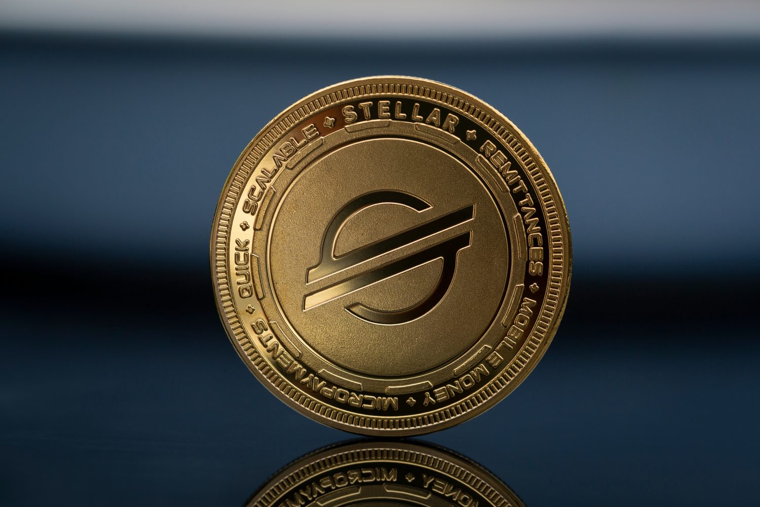 Hedera and Stellar Fell 17% and 14% in Two Weeks. Which Recovers First?
