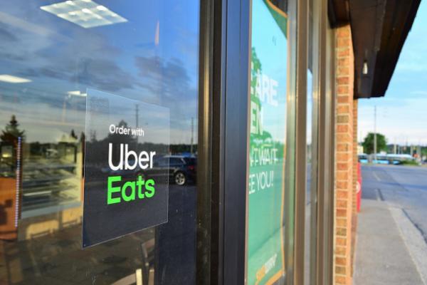 Uber Settles Scores With Chicago Over UberEats' And Postmates' Practices During Pandemic - Yahoo Finance
