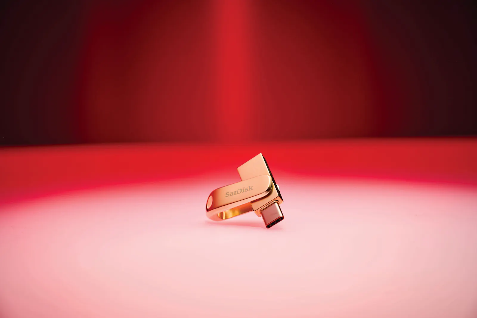 Sandisk rides Wall Street price target hikes towards new record