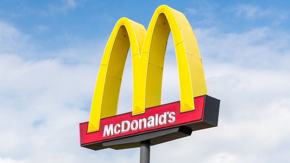 Dow Jones Restaurant Giant McDonald's, Alcoa In Or Near Buy Zones Amid Stock Market Sell-Off