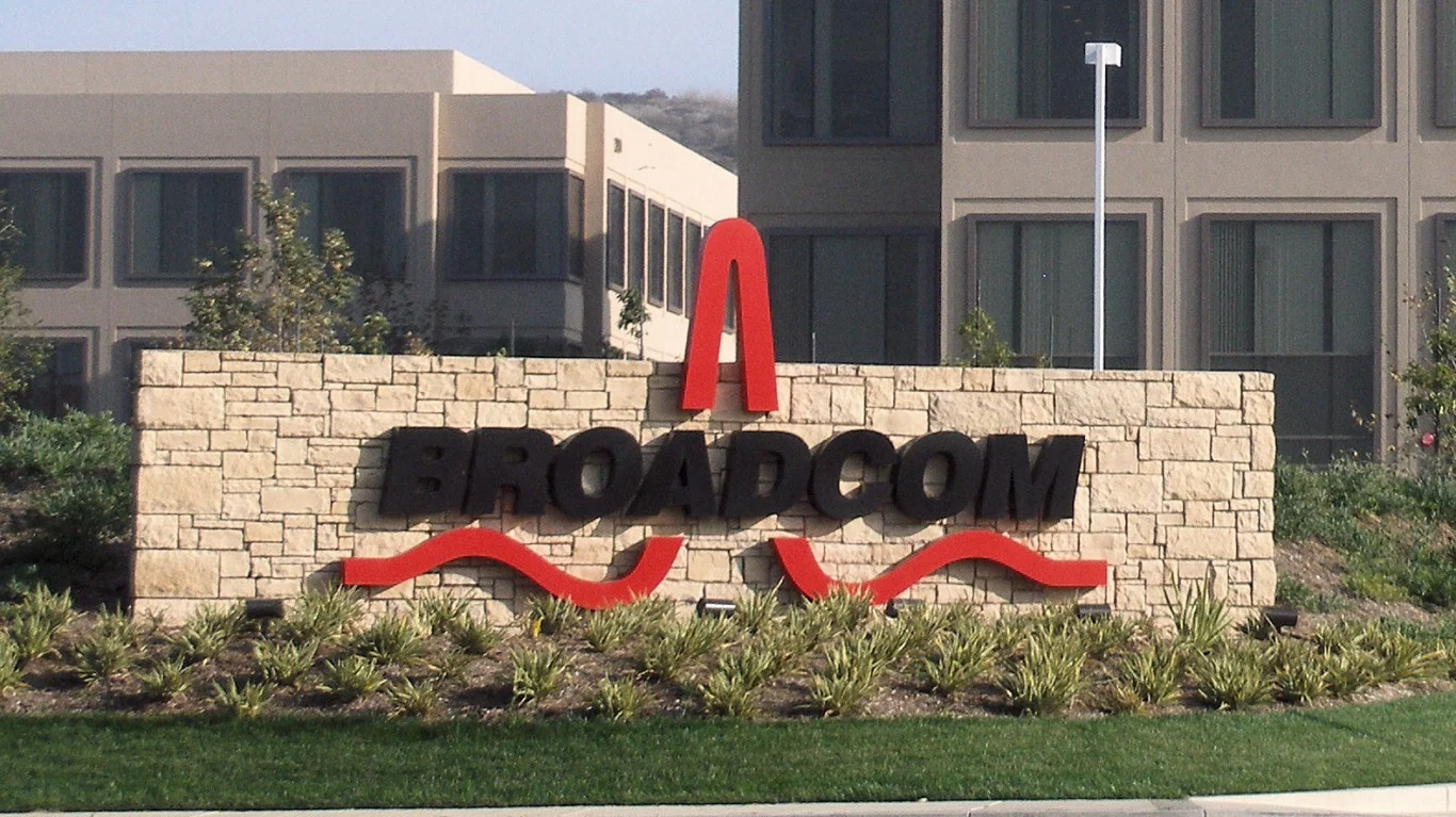 Price Prediction: Will Broadcom Stock Hit $500 This Year?