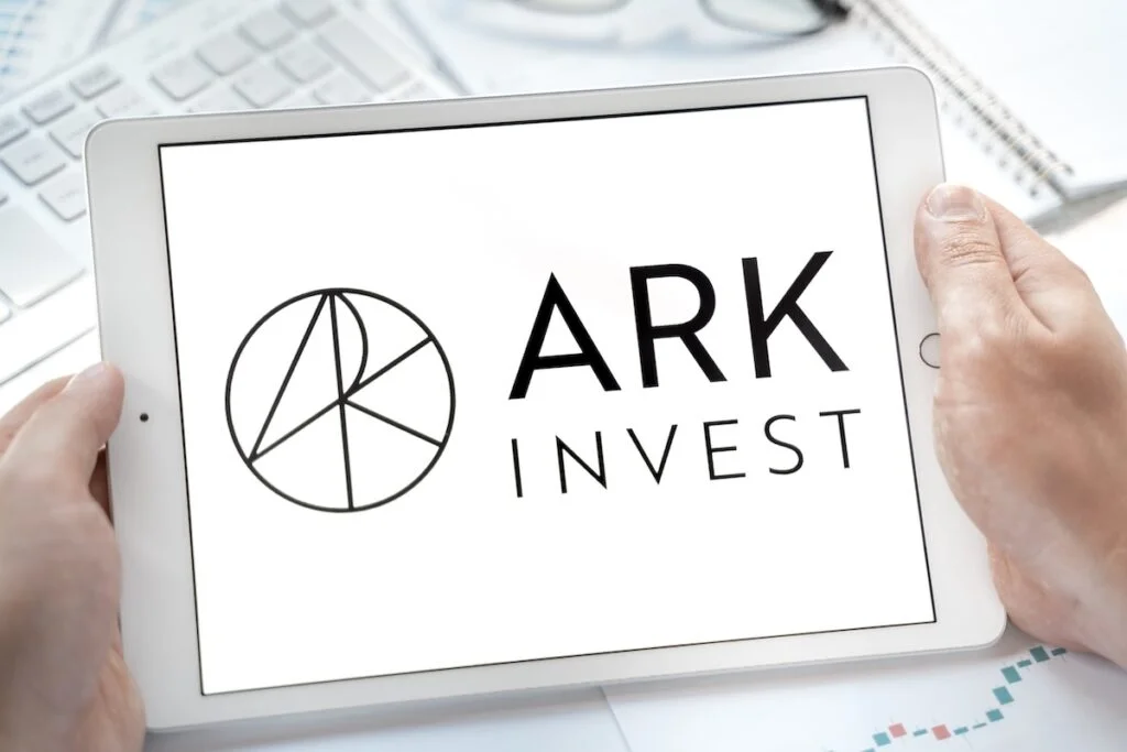 Cathie Wood's $21.5 Million Shopify Grab Defies Post-Earnings Dip, Ark Continues Dumping Palantir, Also Chops Jack Dorsey's Block