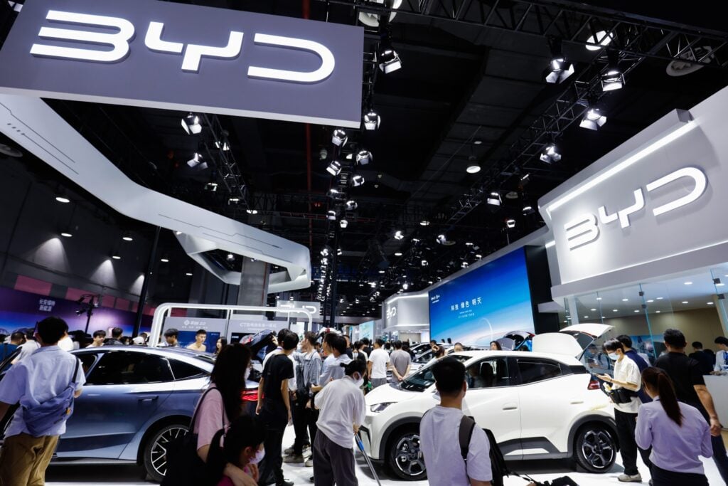 Tesla Rival BYD's June Sales Rise 5.5% as Export Boom Cushions 22% China Drop
