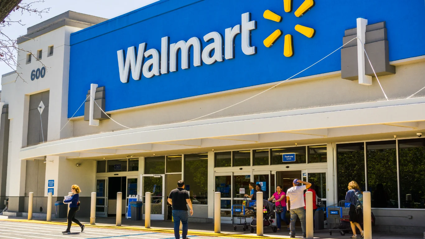 Walmart Just Cratered Almost 10% in a Week. This Retail CEO Says the Holidays Will Prove Everyone Wrong.