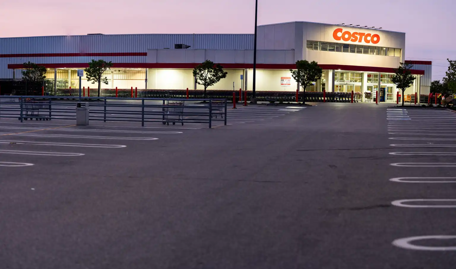 Costco: Looking Overvalued, Maybe Time To Checkout? - Seeking Alpha