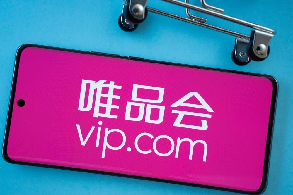 Vipshop Adds More Shoppers, Super VIPs Jump Double Digits