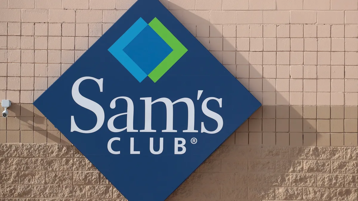 Sam's Club has a new AI-powered store with a pizza robot slinging 100 pies an hour