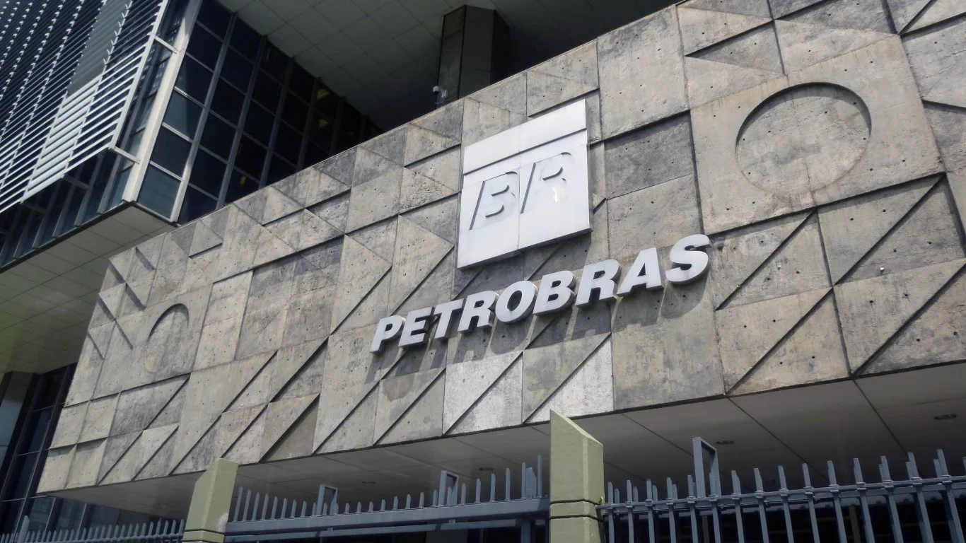 Petrobras and Vale Fuel EWZ's Huge Payouts, But You Shouldn't Expect Consistency