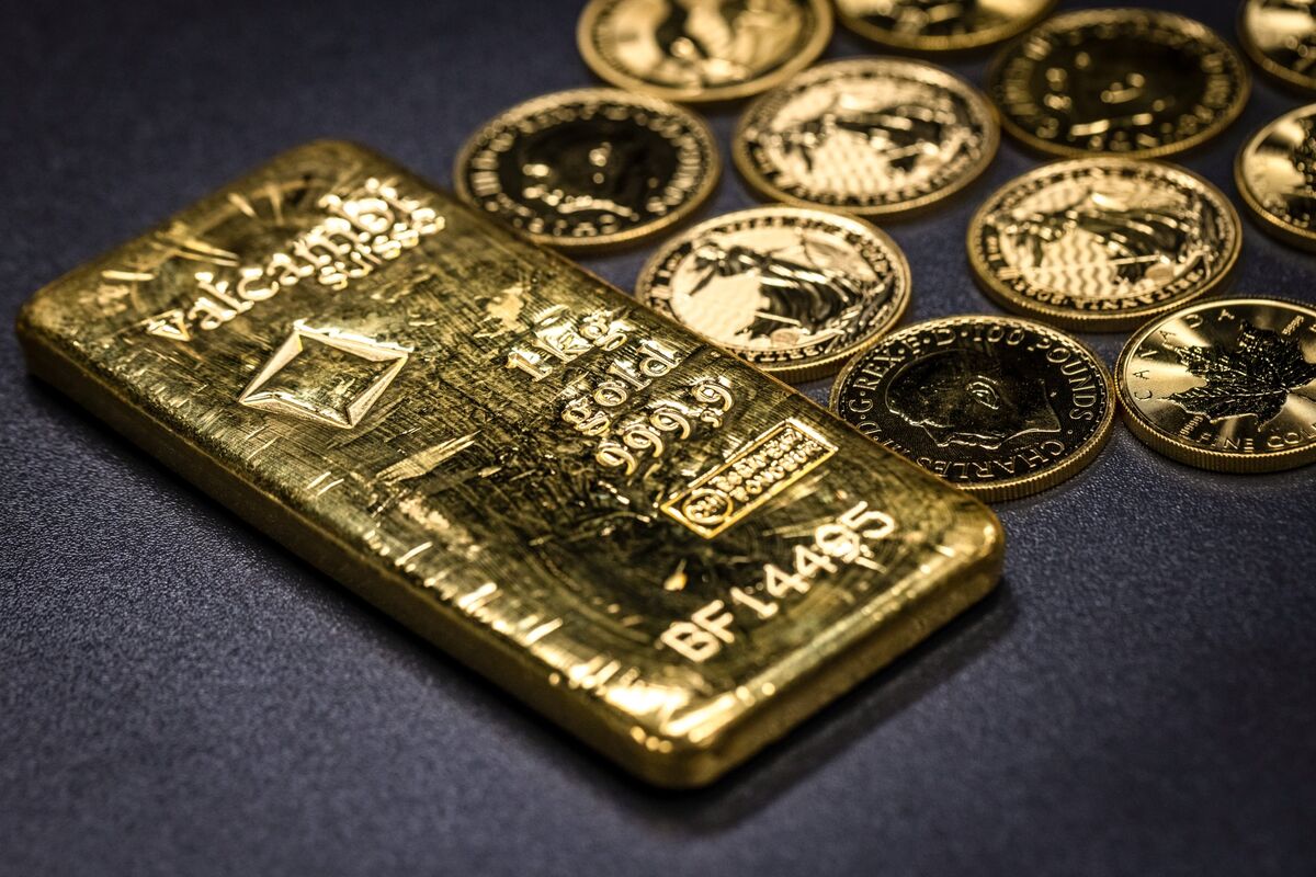 Rally in Gold Miners Falters as Gains Outstripped Metal’s Surge