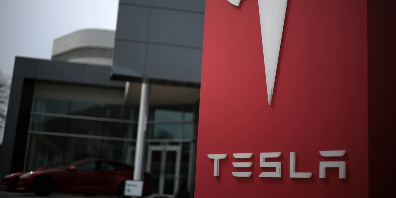 Tesla Stock Slips. It’s Still on Pace to Snap a Two-Week Losing Streak.