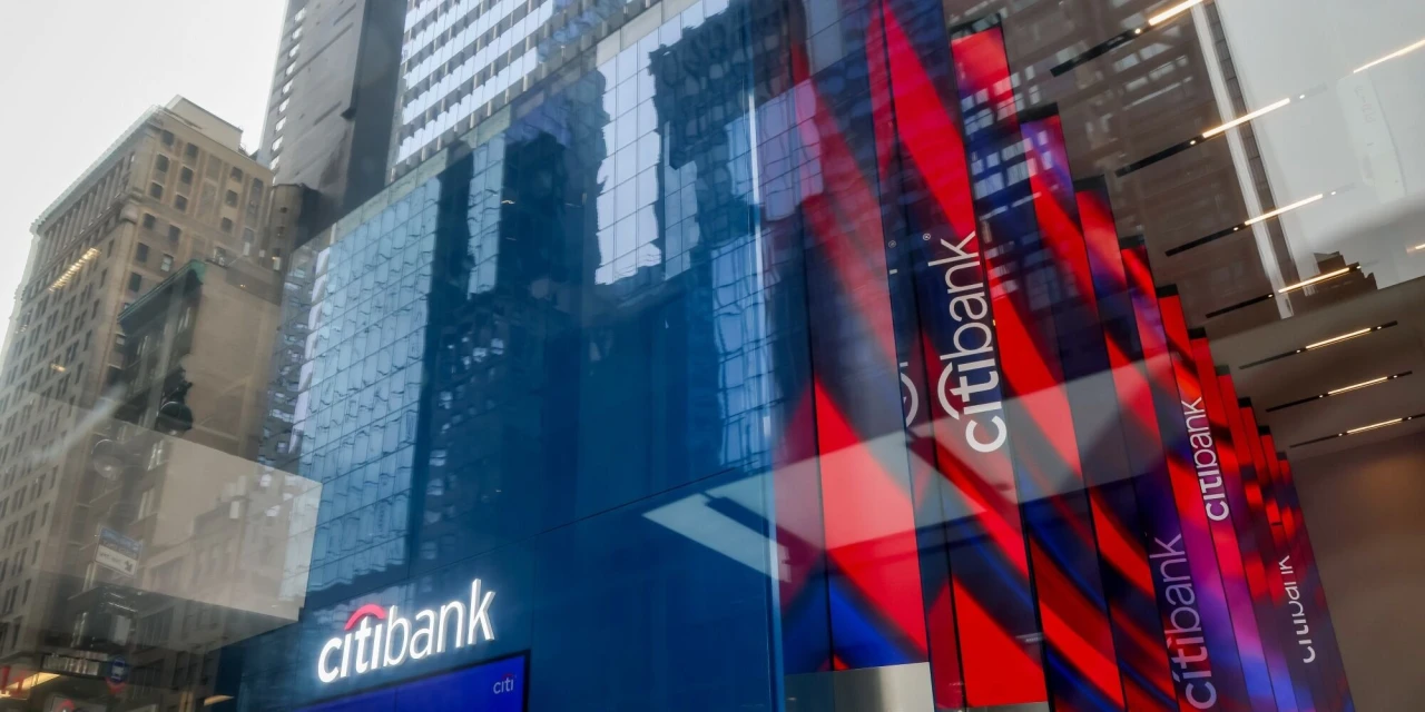Former Citi Executive Sues Bank, Alleging Sexual Harassment