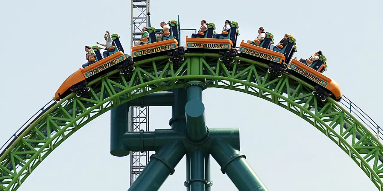 Six Flags’ stock rallies as activist investor takes stake — with help from Travis Kelce