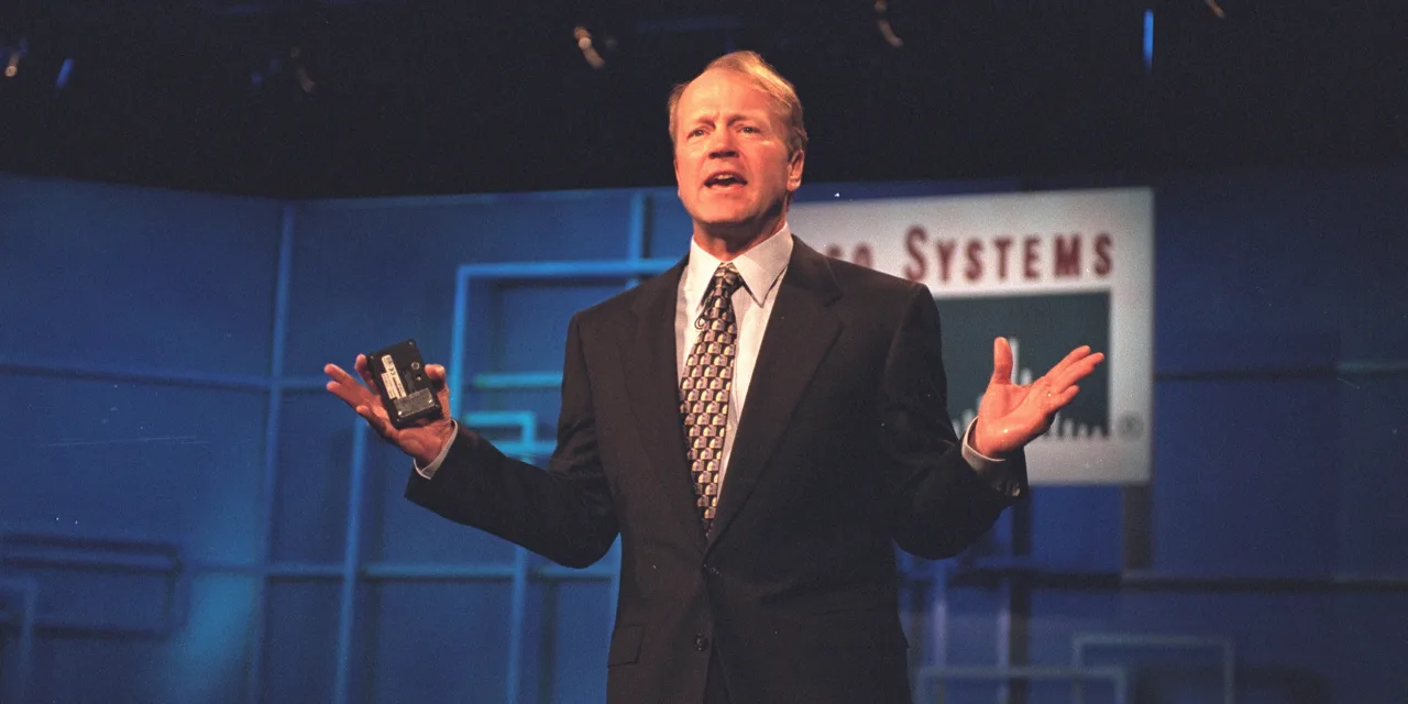 Don’t Fight the AI Bubble. Even Cisco Eventually Won.