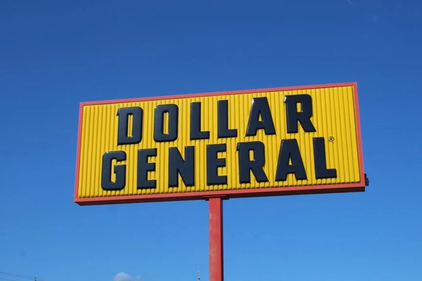 Dollar General Analysts Point To Value Shoppers, Execution Strength As Guidance Rises
