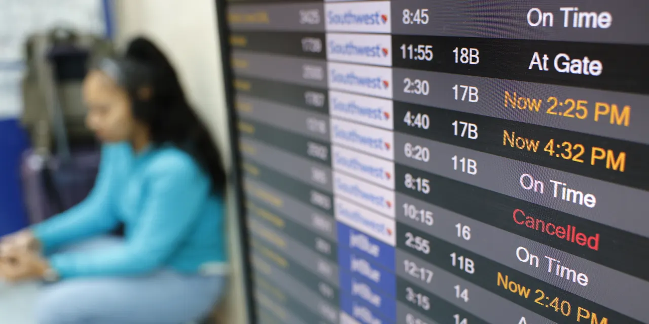 Southwest Avoids $11 Million Fine for Holiday Travel Chaos. How It Got Off the Hook.