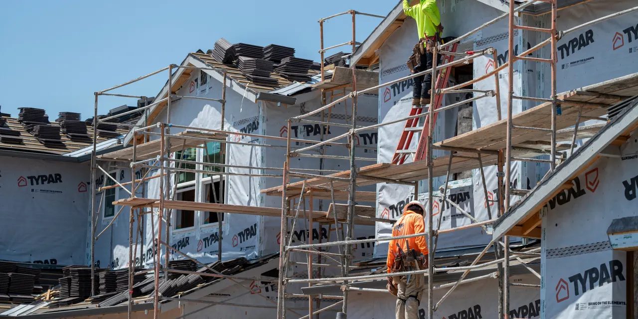 Why Oil Prices Are a Big Worry for This  Home Builder